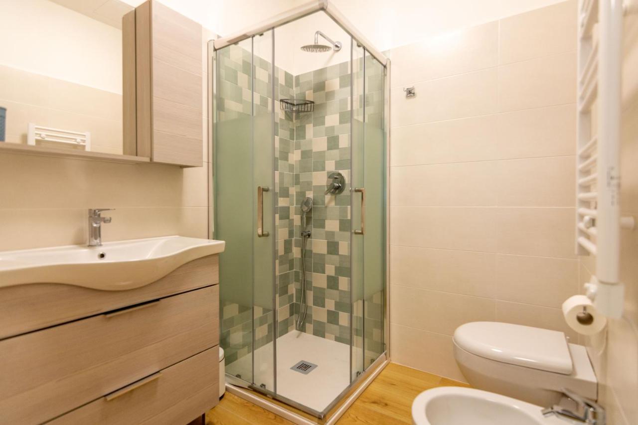 Italianflat - Vittoria Suite Милан Экстерьер фото