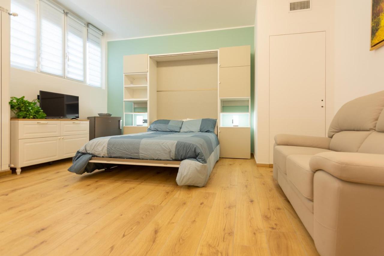 Italianflat - Vittoria Suite Милан Экстерьер фото