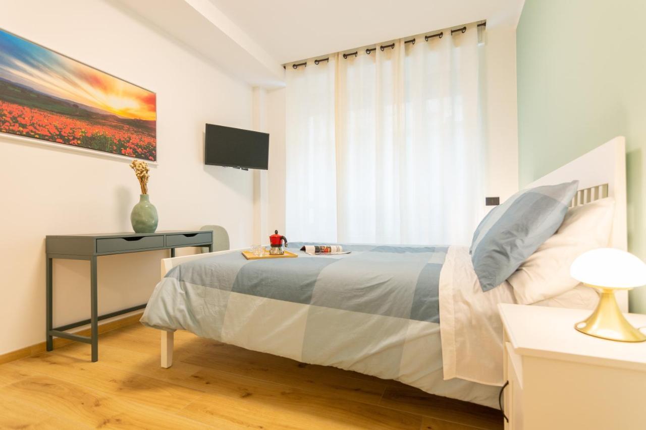 Italianflat - Vittoria Suite Милан Экстерьер фото